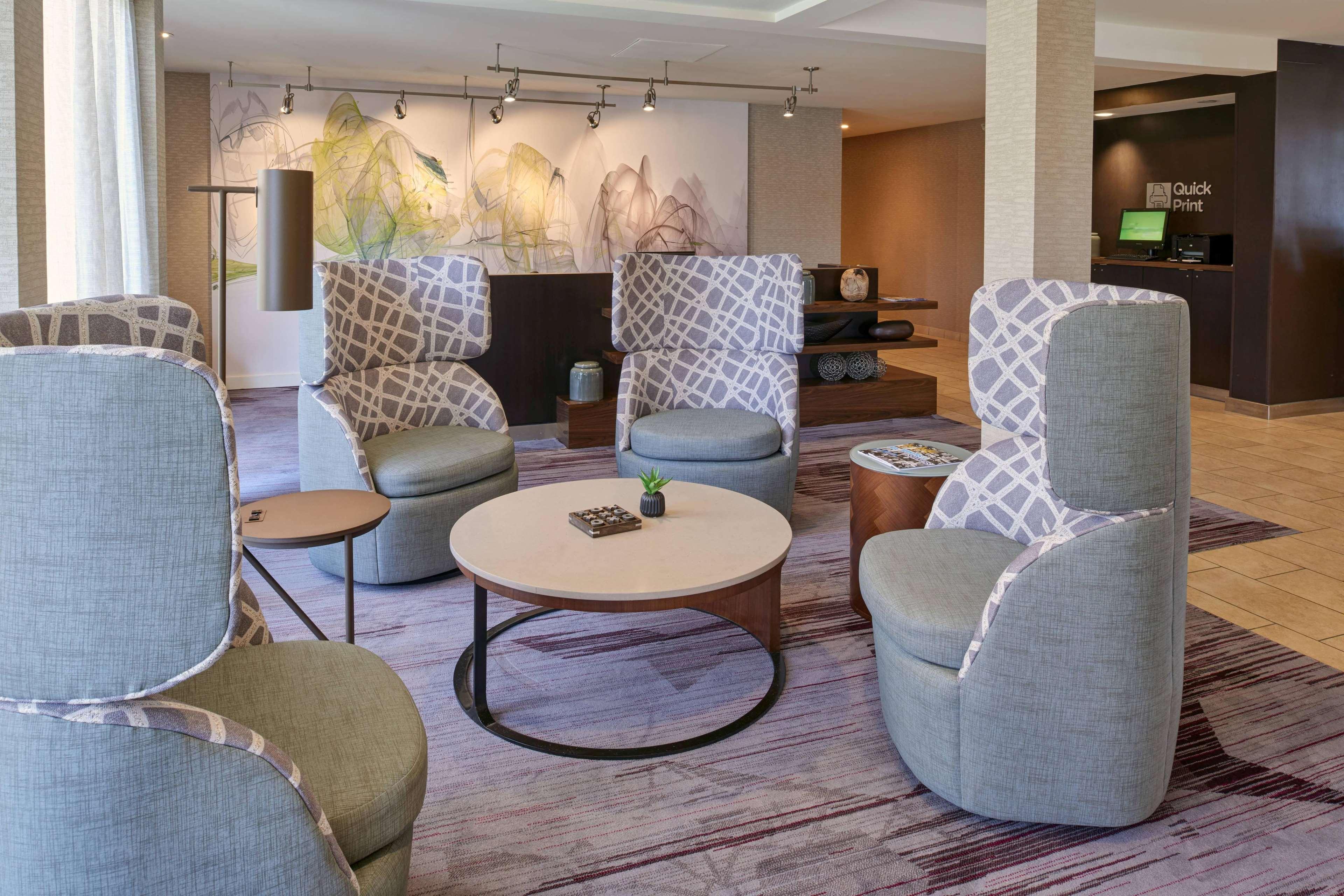 Sonesta Select Indianapolis Carmel Hotel Exterior photo